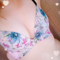 みい