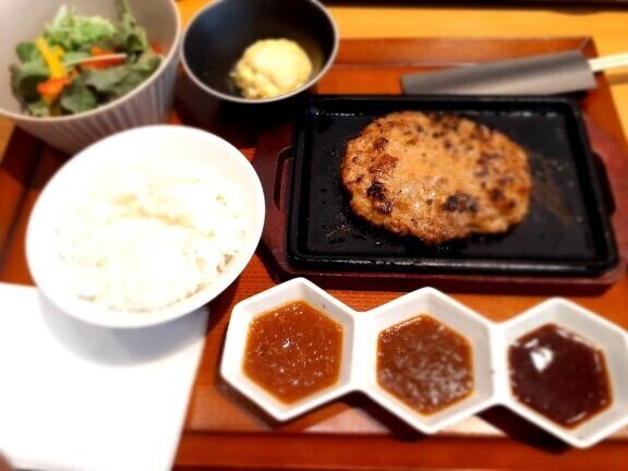 ハンバーグ