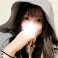 ゆりな