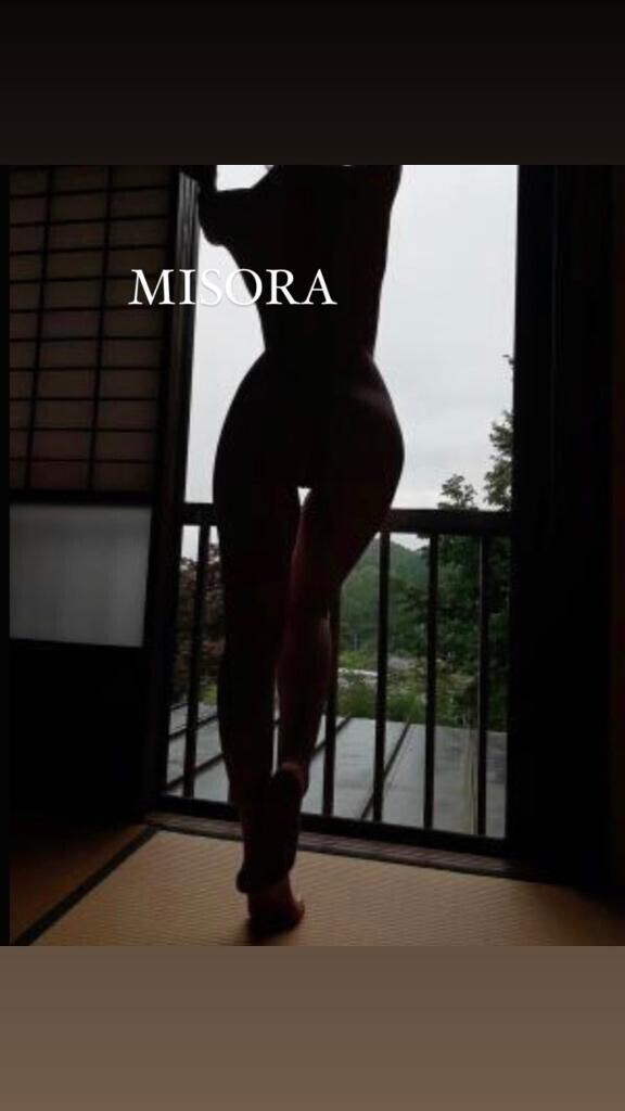 そこに正座して