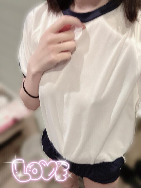 若干透けてるッ??