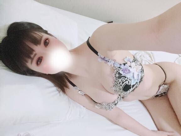 『肌と肌をぴたっと濃厚に...??』