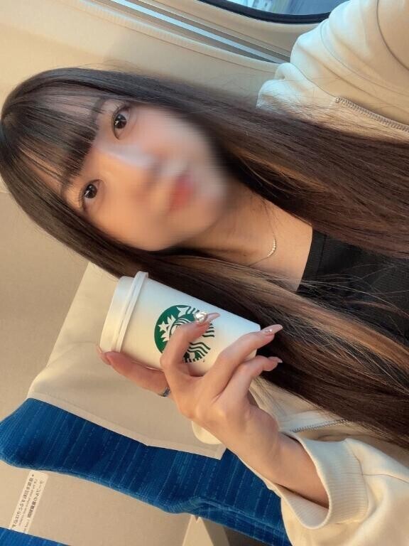 隠れ屋で密会?
