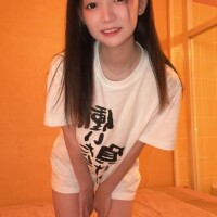 ?巨乳じゃないけど…??
