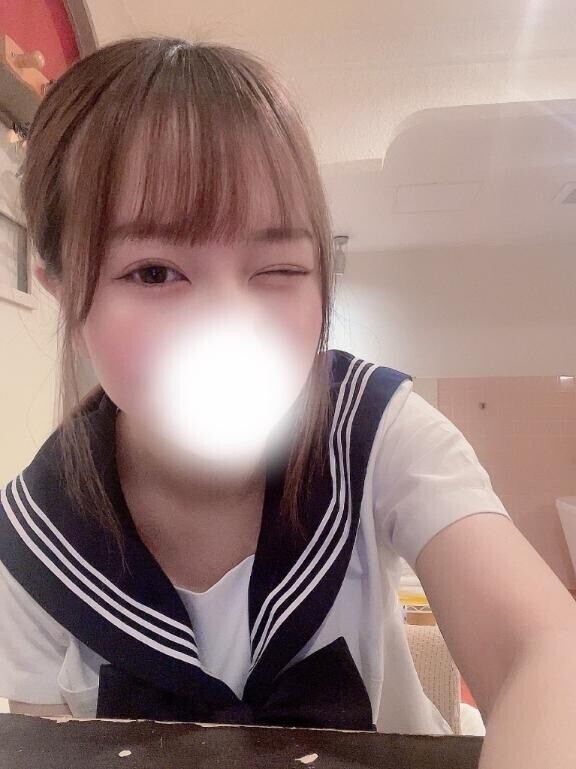 ??光るものに吸い寄せられる？??