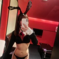 ??画面の中のこの子と??