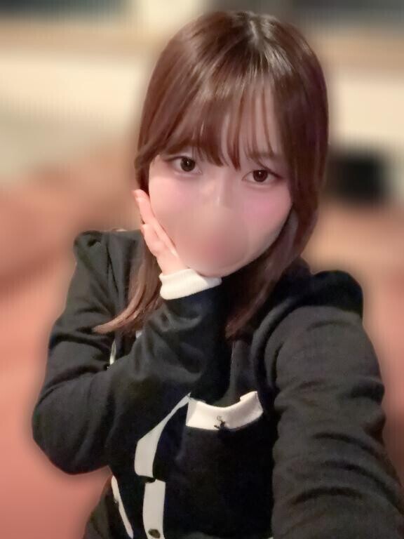 ??こんなに小柄な子と…??