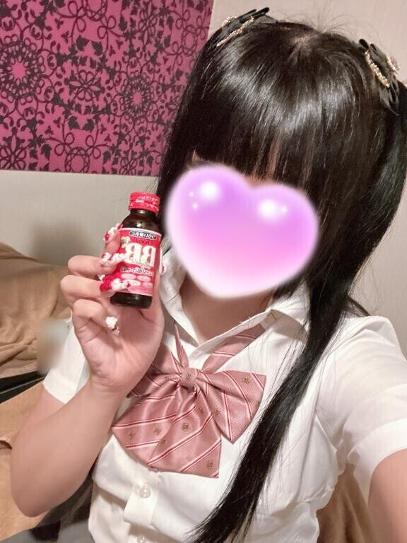 (´°v°)/んぴｯ
