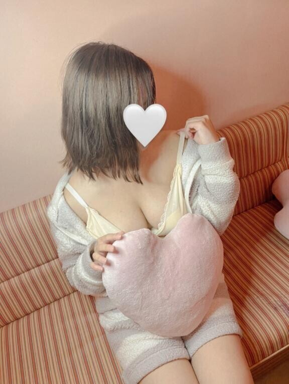 ダイエット中なのに…おなかの主張が強い?笑