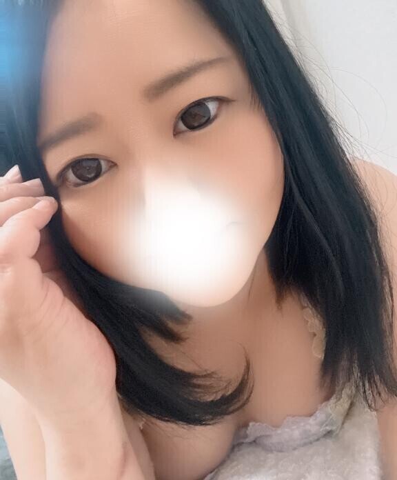 マッ◎に吸い付く肌とかりんの濃厚な『挟み込み』に翻弄されるお兄さんの限界点????