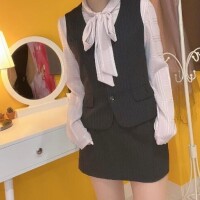 あきな