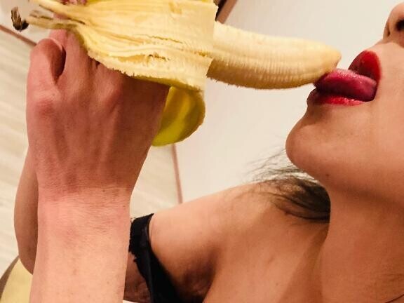 魔女降臨🧙‍お店に到着鮑がうずうず