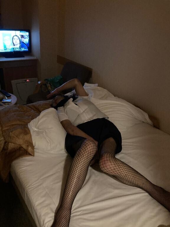 魔女降臨🧙‍１８時から‍いい歳超えてセーラー服最新