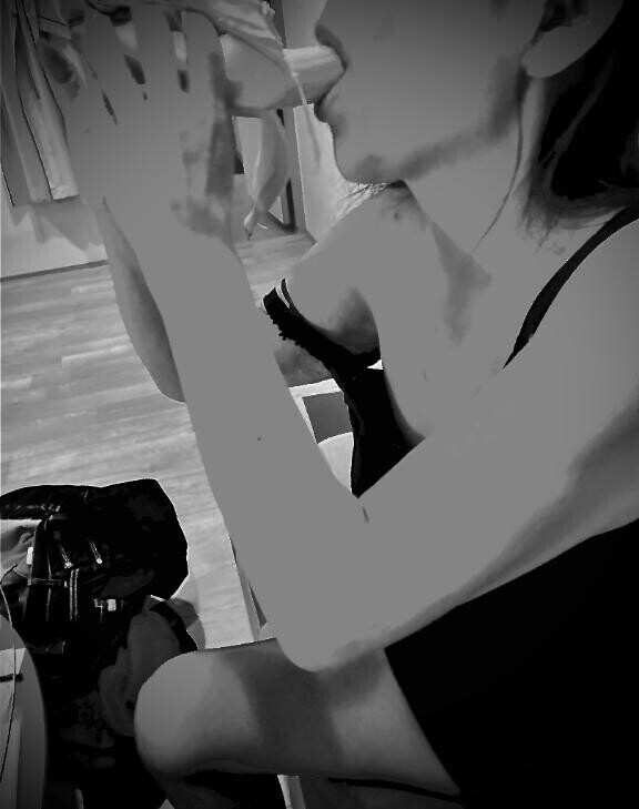 せんずりするのかな？しこしこ魔女様🧙‍マダイル