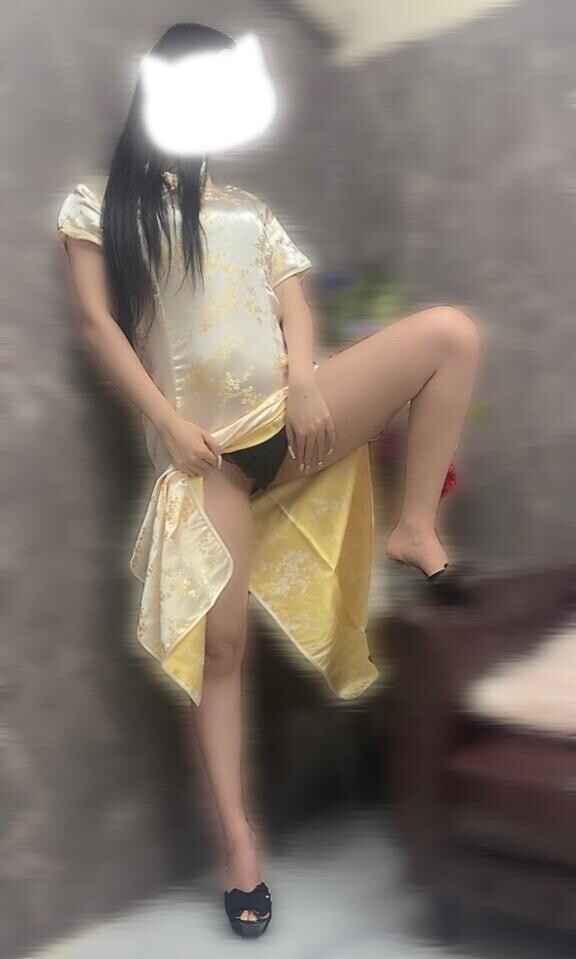 際どい…