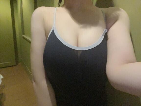 パイズリ?