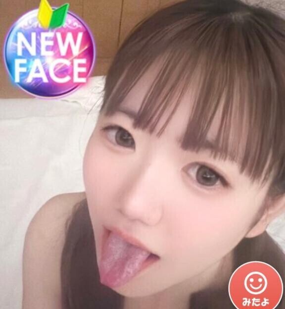 ご奉仕大好きもかちゃんNew face???
