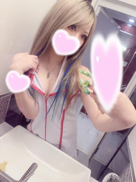 ちらっ?