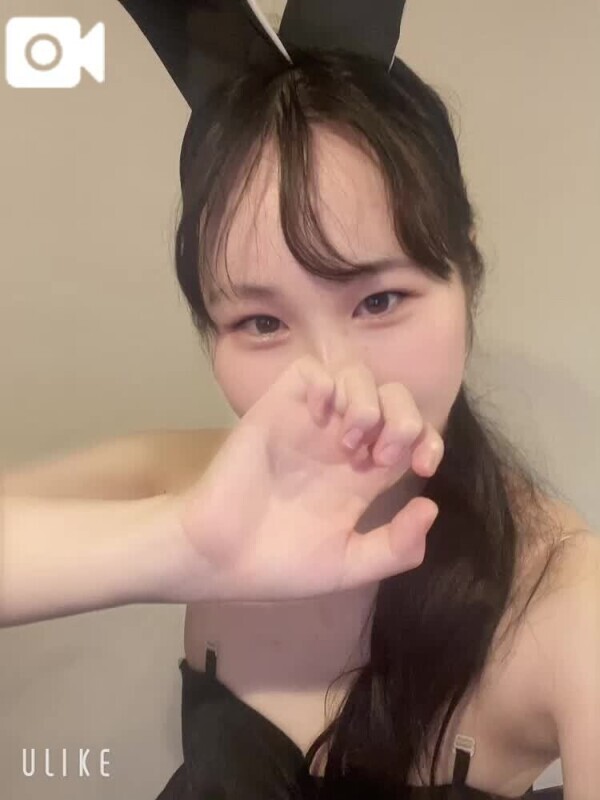 初めまして(ง  ᵕωᵕ)ว