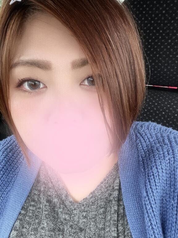 今日出勤してます😗