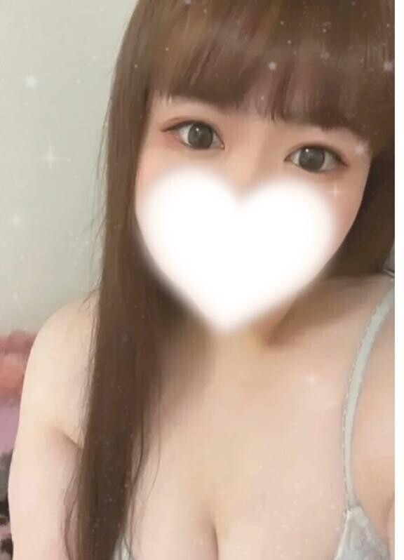 なーにしてるの♡