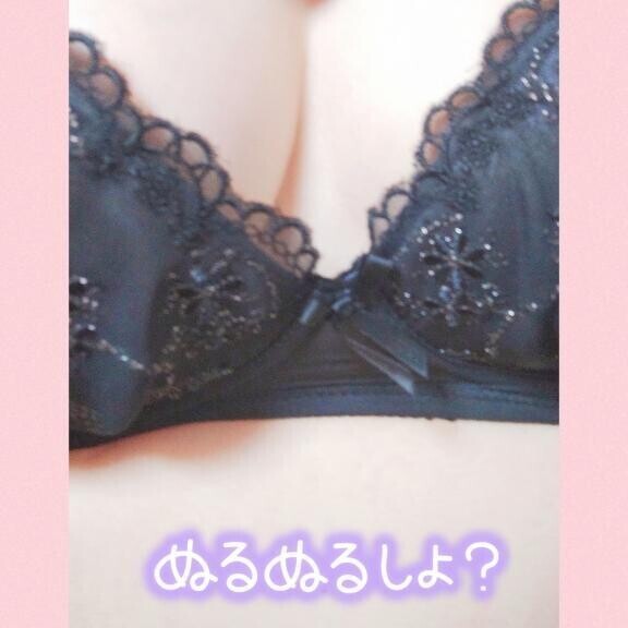 暑くて溶けそう……。