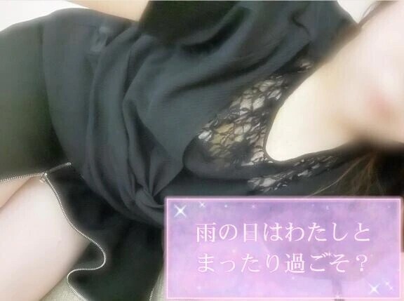 ( ･-･̥ )