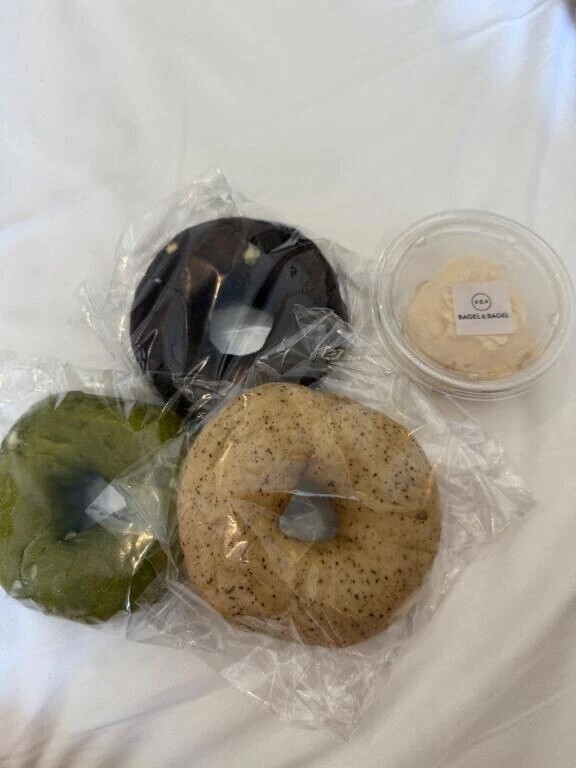 やっと休憩☕️🥯