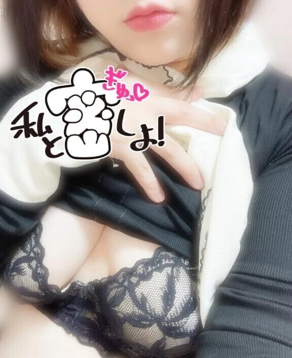 ただいま𖤐 ̖́-‬