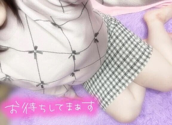 今日はミニスカートの日💞