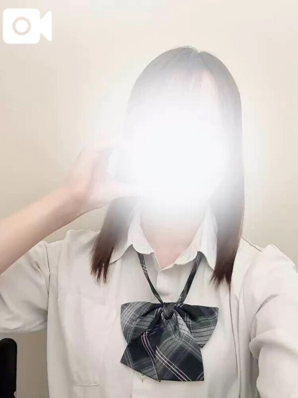 明日10時〜💖