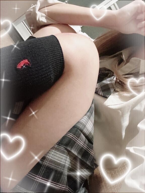 登校中です🏫🤍