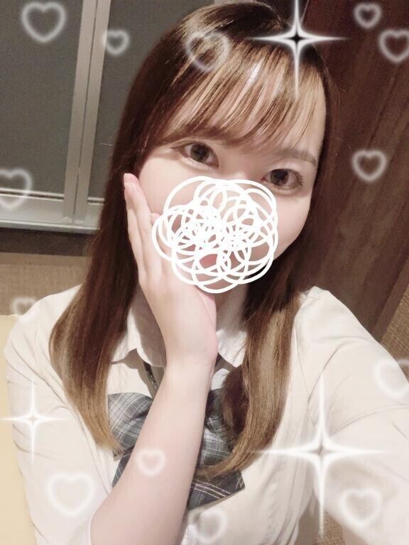 登校中です🏫💕