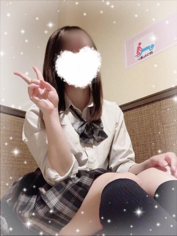 登校します！🏫‎🤍