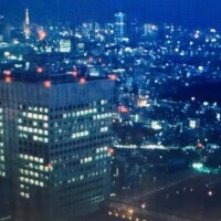 真夜中近くに…