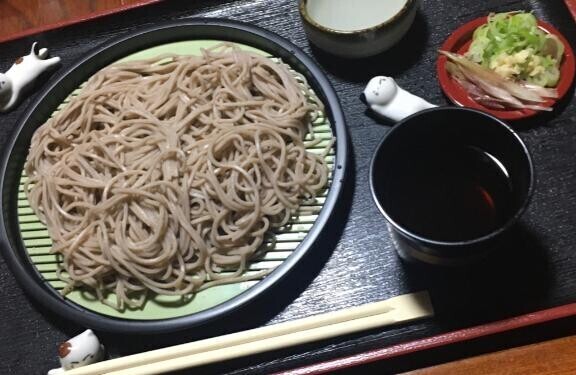 朝寝て午後起きるえみりちゃん。。。