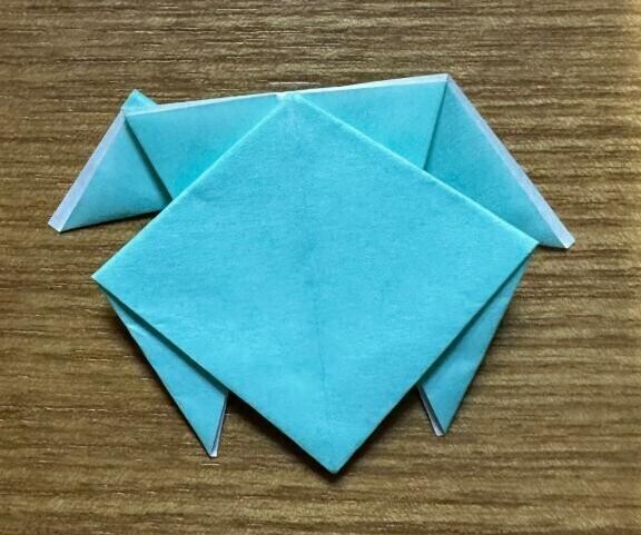毎週水曜日はヨガ行ってます