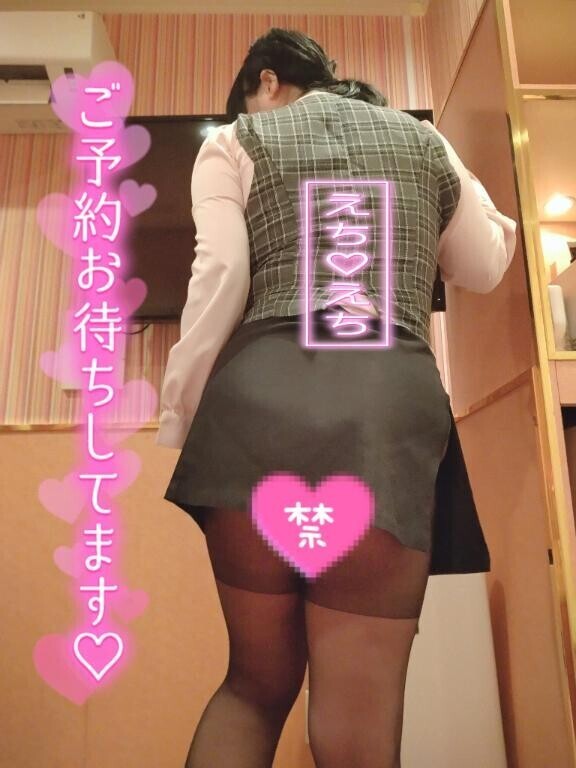 オフィスで内緒のエロ♡