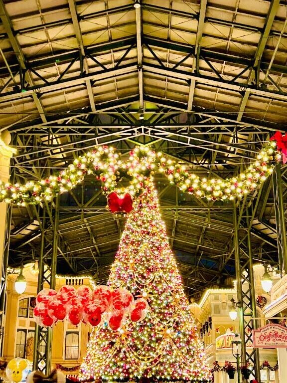 ᴍᴇʀʀʏ ᴄʜʀɪsᴛᴍᴀs