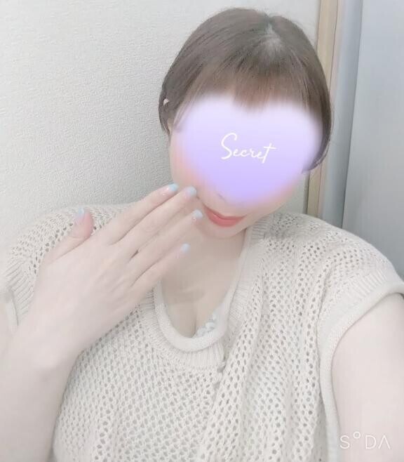 ネイルと一緒に私も触って