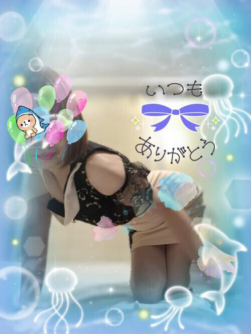 お礼💌と勝手に👩‍⚕️コスプレ😊