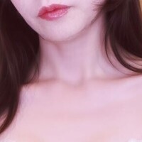 三田やよい