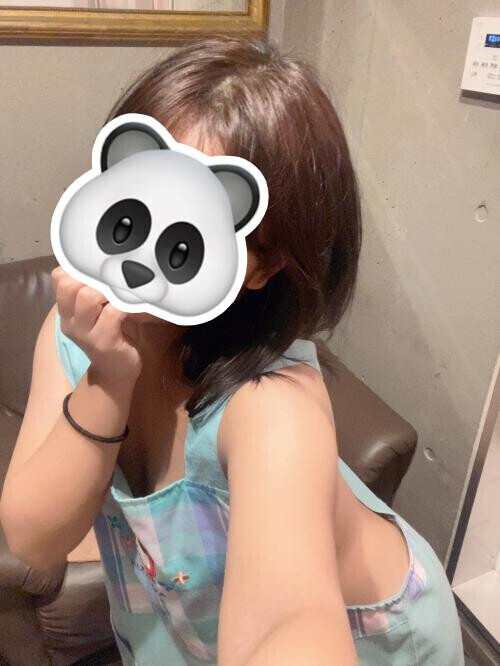 保育士×裸エ〇ロン