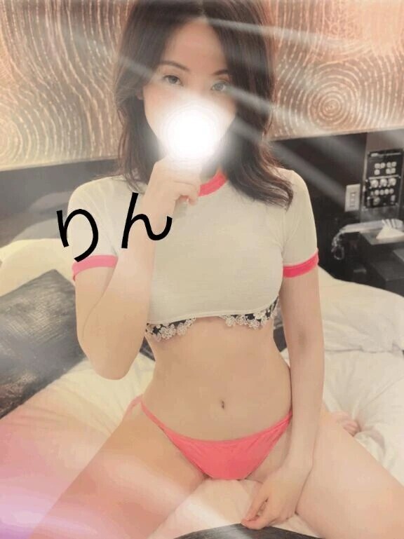 ルポ E君