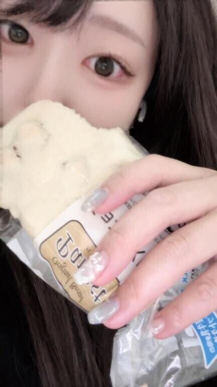 もぐもぐ出勤