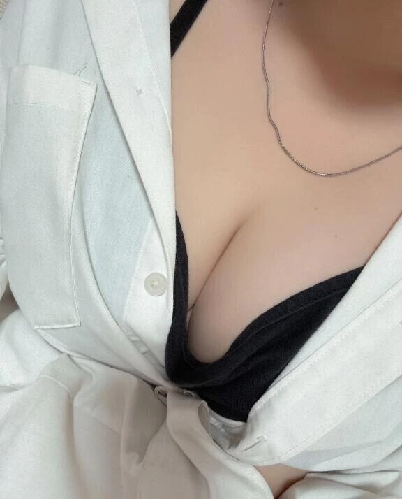 ちょっとだけ覗いてみる？👀