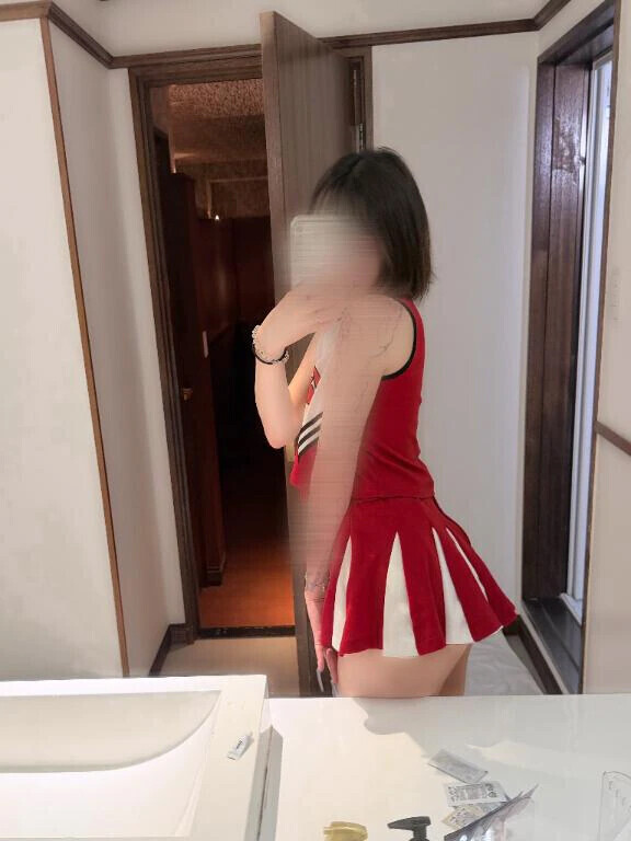 きっつきつ//////