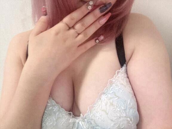 こんにちは¨̮ )/