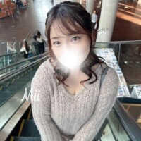 みい