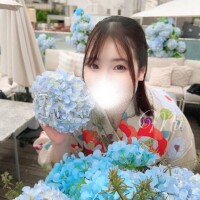 みい